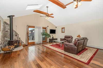 /international/us/39-central-avenue-amityville-ny-110099107195/