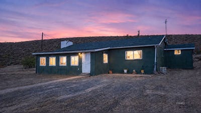 /international/us/2509-n-earven-flat-rd-safford-az-110108425733/
