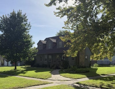 /international/us/705-richmond-st-rockwell-city-ia-110120483944/