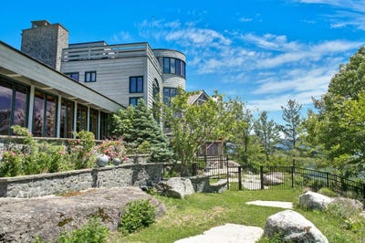 /international/us/155-bassett-mountain-way-wilmington-ny-110107262829/
