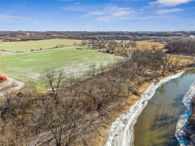 /international/us/31695-se-old-highway-6-redfield-ia-110104950163/