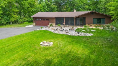 /international/us/8136-kennedy-road-blacklick-oh-110098207672/