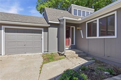 /international/us/1032-nw-70th-court-kansas-city-mo-110107889261/