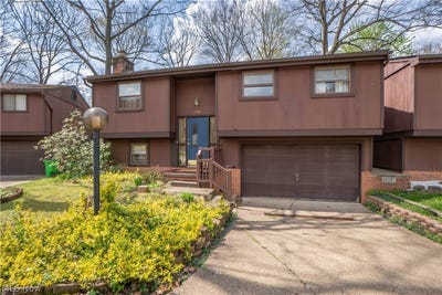 /international/us/1744-oak-trail-street-ne-massillon-oh-110107549393/