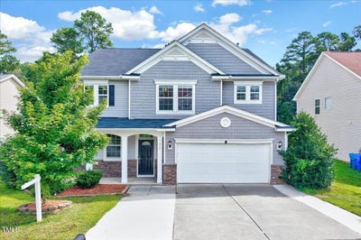/international/us/619-ashburn-lane-durham-nc-110101123361/