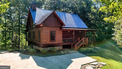 /international/us/1350-sweetwater-drive-clarkesville-ga-110120455909/