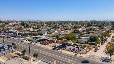 /international/us/704-w-pacific-coast-724-wilmington-ca-110094477321/