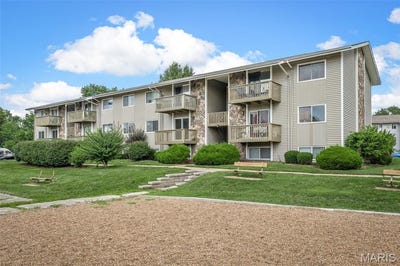 /international/us/2022-gascony-parc-drive-lake-st-louis-mo-110101461146/