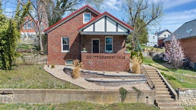 /international/us/125-w-2nd-street-hermann-mo-110105848311/