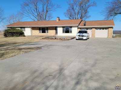 /international/us/506-hwy-40-lawrence-ks-110105983027/
