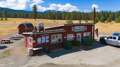 /international/us/7735-highway-89-graeagle-ca-110094876408/