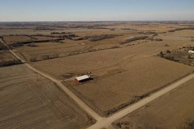 /international/us/na-olive-creek-road-hallam-ne-110107452545/