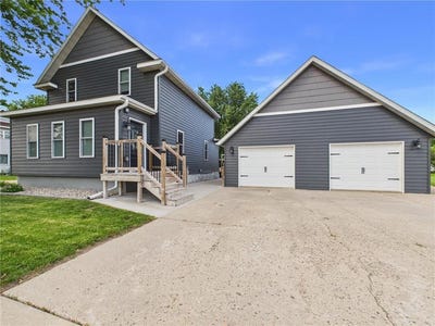/international/us/503-main-street-e-freeport-mn-110108854222/