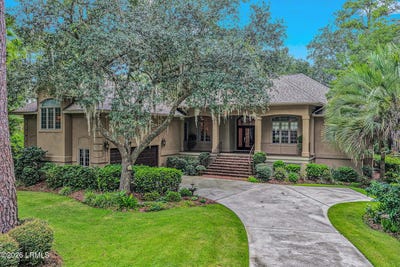 /international/us/21-ribaut-drive-hilton-head-island-sc-110119908898/