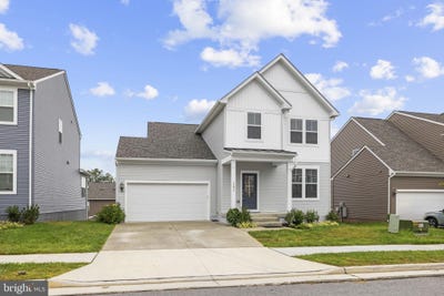 /international/us/101-coolidge-avenue-ranson-wv-110110334779/