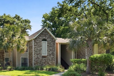 /international/us/1866-montclair-drive-mount-pleasant-sc-110108911968/