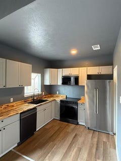 /international/us/611-oriole-boulevard-duncanville-tx-110106999813/