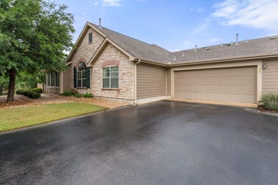 /international/us/30-wildwood-dr-georgetown-tx-110108023627/