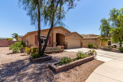 /international/us/249-w-hawthorne-drive-casa-grande-az-110100852458/