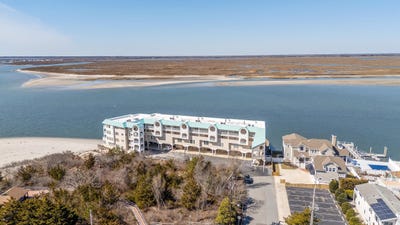 /international/us/9400-roberts-avenue-sea-isle-city-nj-110101980509/