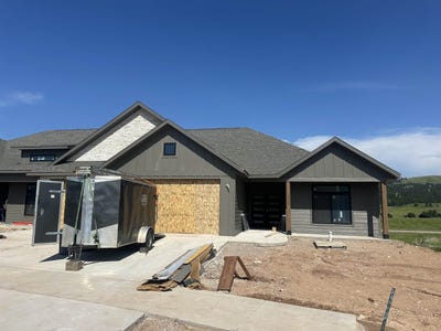 /international/us/7923-duke-parkway-spearfish-sd-110099586934/