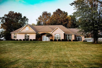 /international/us/2121-lakewood-drive-piggott-ar-110087568474/