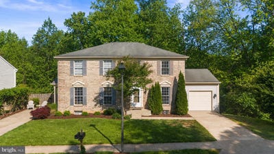 /international/us/5926-powells-landing-road-burke-va-110107689591/