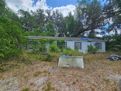 /international/us/15123-ne-38th-court-citra-fl-110107827178/
