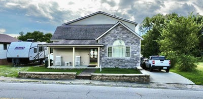 /international/us/612-n-broadway-street-carlisle-ky-110119593933/
