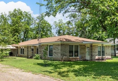 /international/us/386-w-main-street-elm-mott-tx-110099718739/