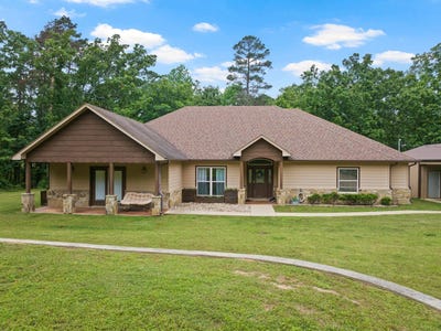 /international/us/10-county-road-1513-avinger-tx-110107718850/