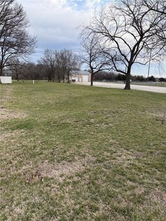 /international/us/santa-fe-street-overbrook-ks-110106759989/