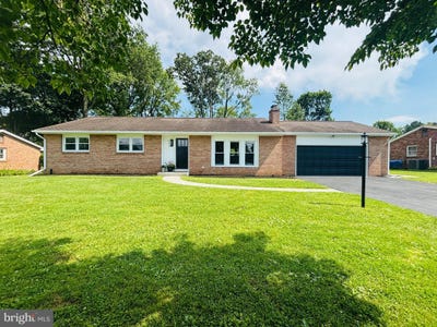 /international/us/424-e-evergreen-road-lebanon-pa-110100686310/