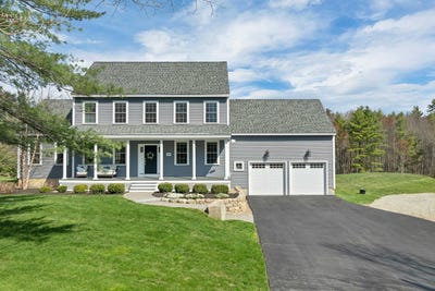 /international/us/362-grant-road-newmarket-nh-110107932476/