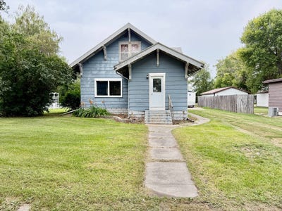 /international/us/406-central-ave-maddock-nd-110102877867/