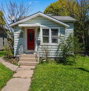 /international/us/356-1st-street-manistee-mi-110108074052/