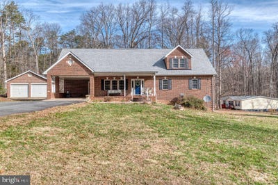 /international/us/3220-courtney-school-road-midland-va-110106737157/