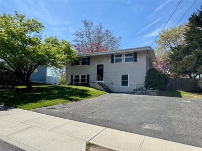 /international/us/358-magnolia-drive-selden-ny-110099155529/?lang=en