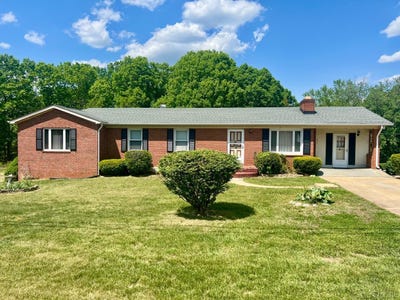 /international/us/457-amelon-rd-madison-heights-va-110108663773/