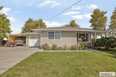 /international/us/638-e-3500-n-rexburg-id-110120455078/