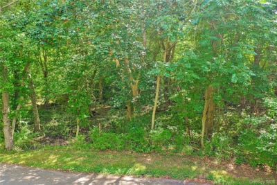 /international/us/110-homestead-way-greenport-ny-110102075732/