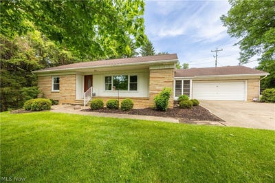 /international/us/32-lakeview-drive-millersburg-oh-110108358557/