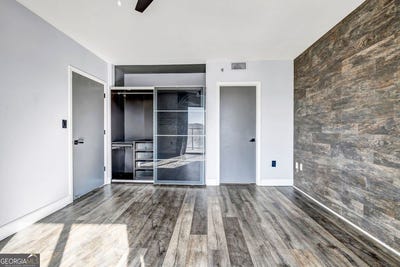 /international/us/1280-w-peachtree-street-nw-atlanta-ga-110108585236/