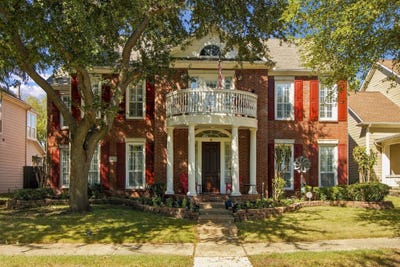 /international/us/1833-auburn-drive-carrollton-tx-110120451320/