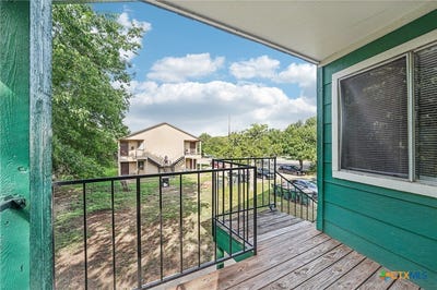 /international/us/1634-post-road-san-marcos-tx-110108196000/