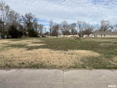/international/us/lot-4b-n-college-avenue-salem-il-110098095575/