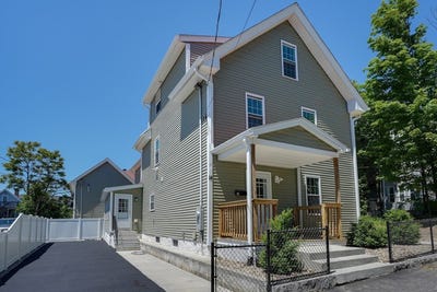 /international/us/14-highland-ave-fitchburg-ma-110108666496/