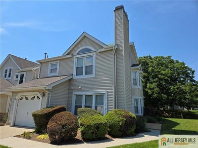 /international/us/75-wooten-court-east-brunswick-nj-110108168605/