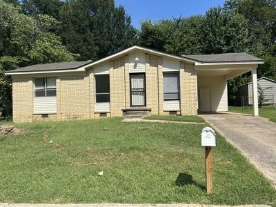 /international/us/1006-hungerford-st-brownsville-tn-110109890035/