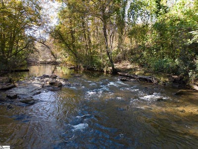 /international/us/3-table-rock-road-cleveland-sc-110103395619/